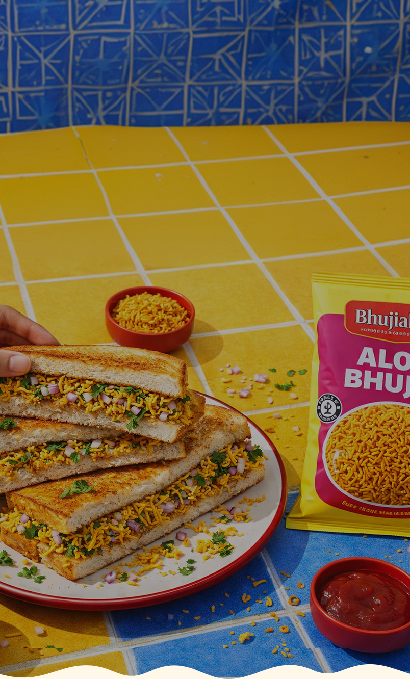 BIKANERI BHUJIA SANDWICH